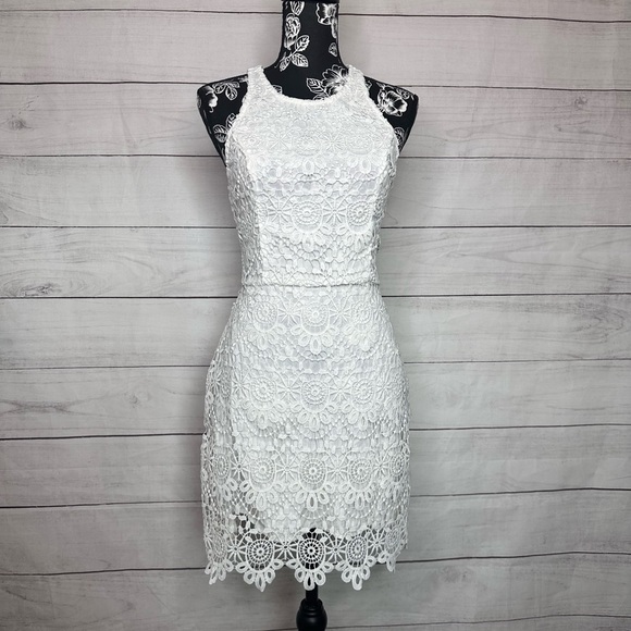 Hollister Dresses & Skirts - Hollister Mini Lace Dress Size M